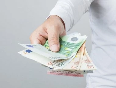 Αναδρομικά: Ποιοι πληρώνονται και ποιοι θα περιμένουν